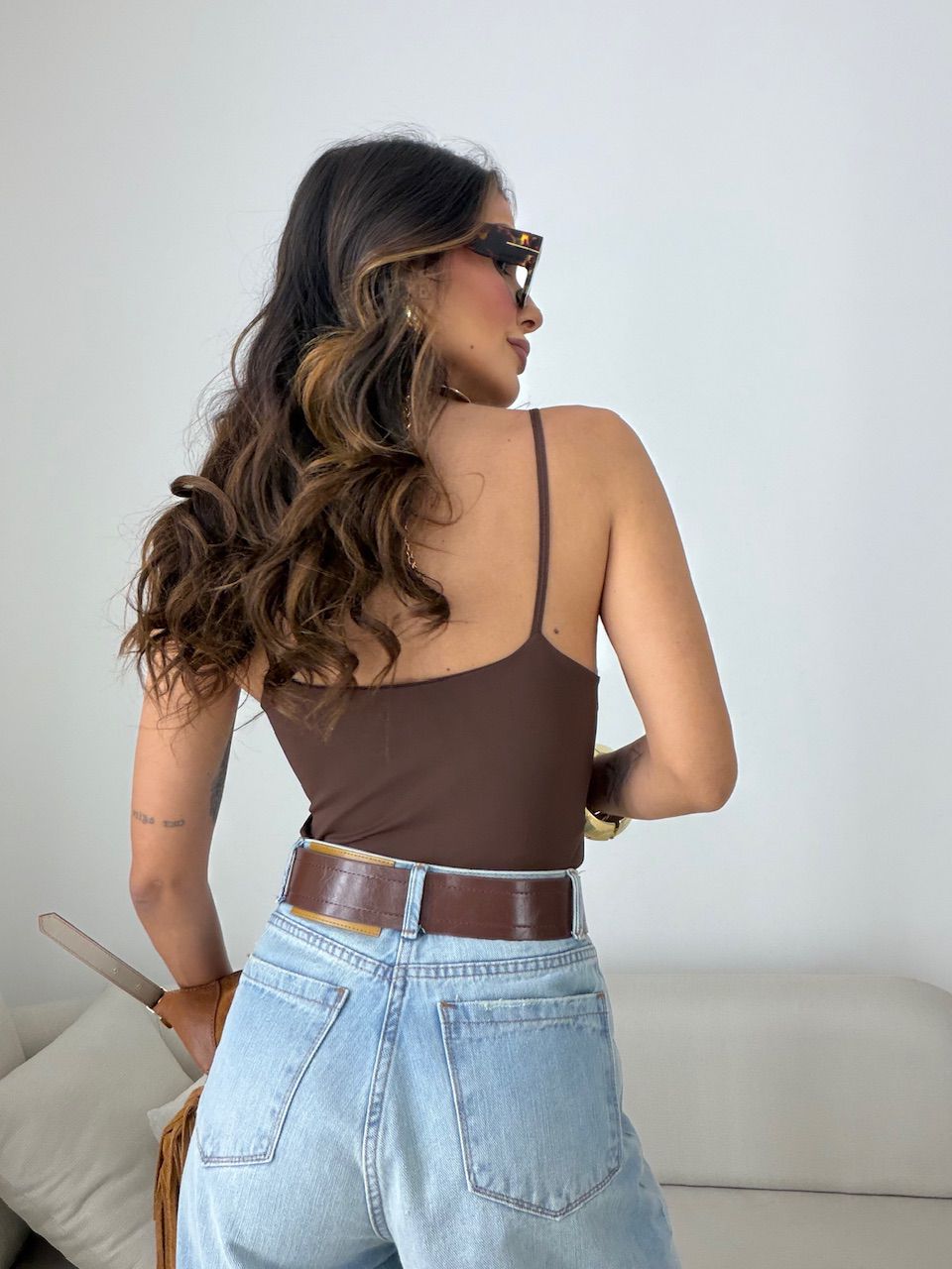 BLUSA SUZANE ALCINHA MARROM