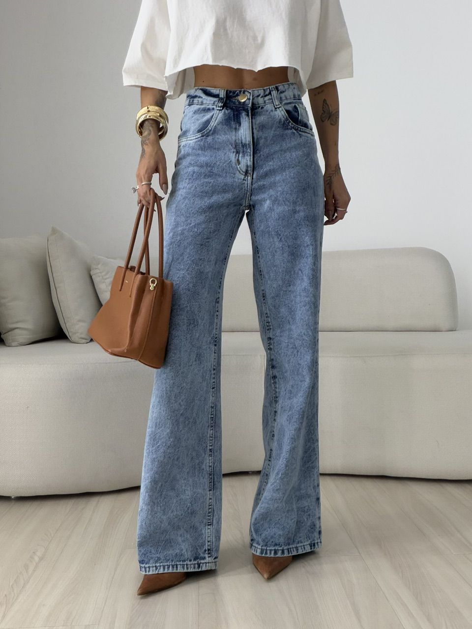 CALÇA VIRGÍNIA WIDE LEG JEANS CLARO - 0079150071 - CAROLLA FERRARO