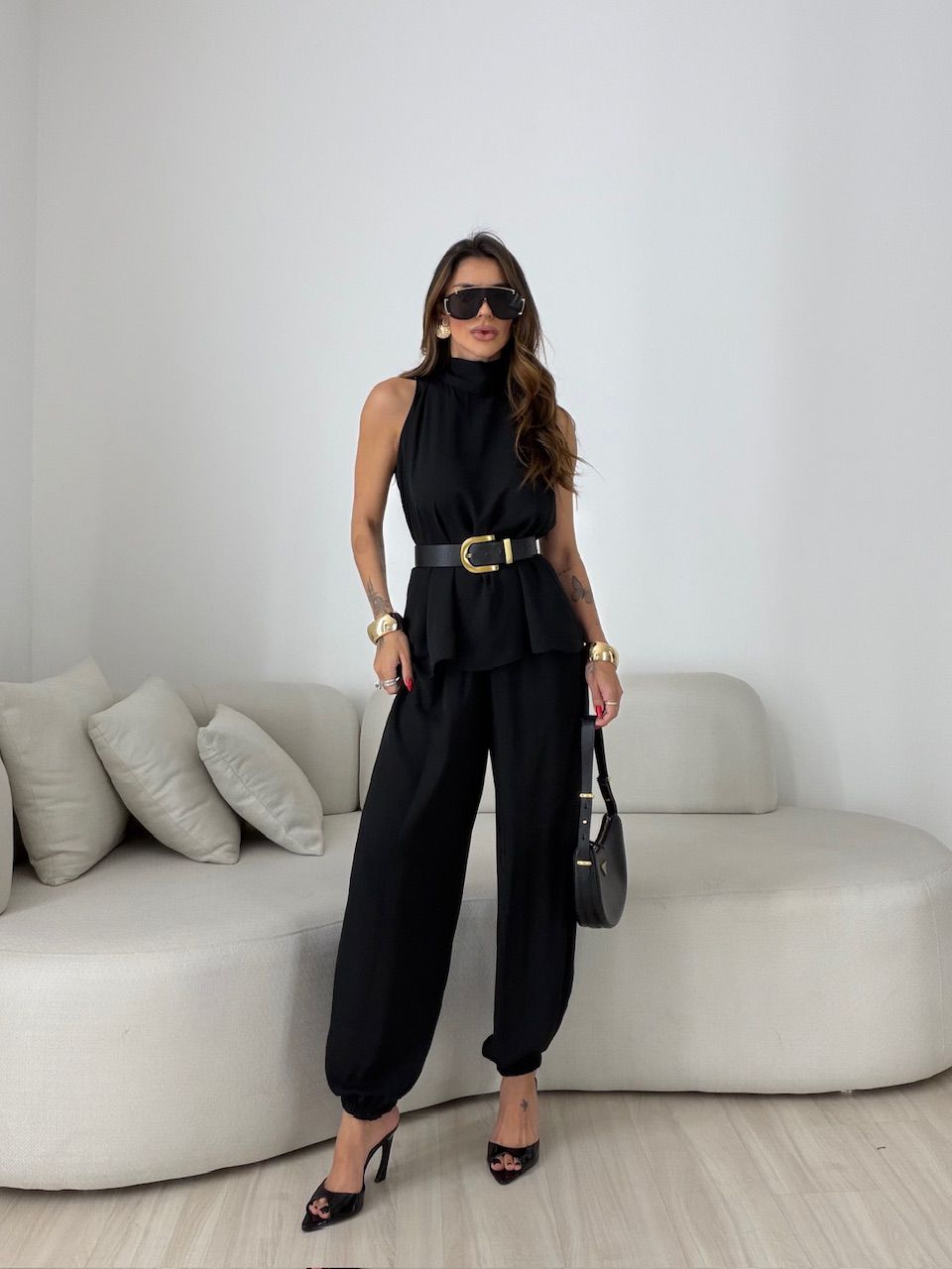 CONJUNTO TÂNIA CALÇA ALADIM PRETO - 0079890032 - CAROLLA FERRARO
