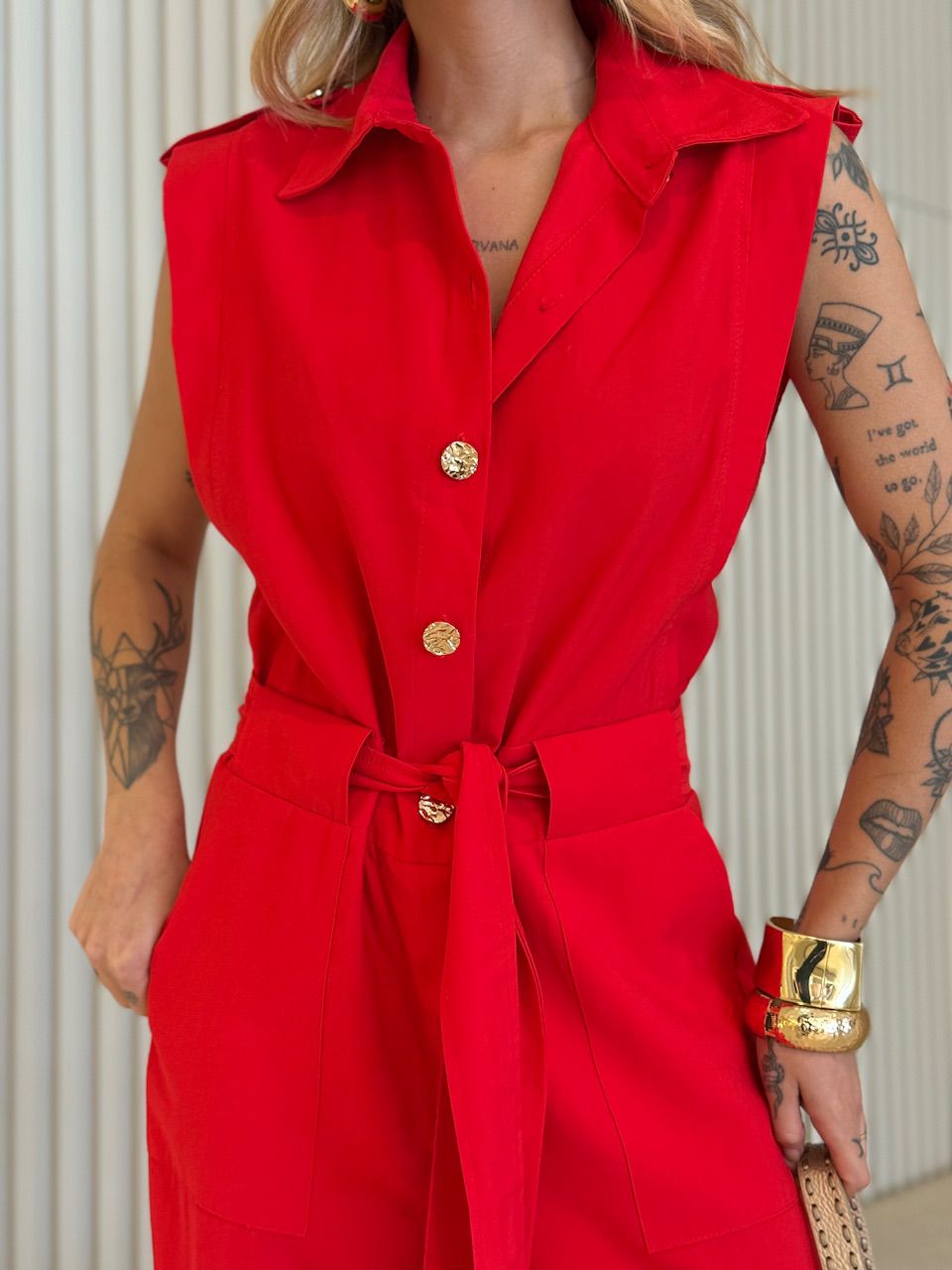 MACACÃO PRISCILA FAIXA VERMELHO