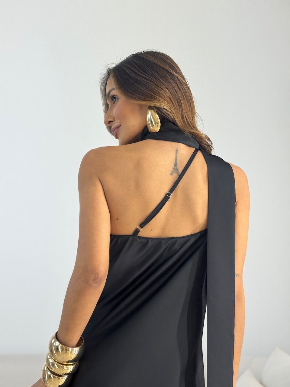 VESTIDO REGIANE NULA MANGA PRETO