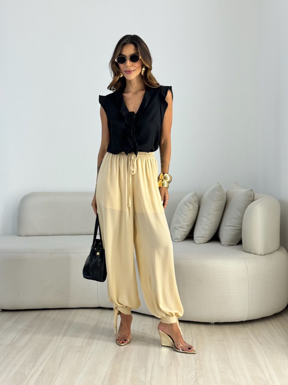 BLUSA MELINDA BABADO PRETA