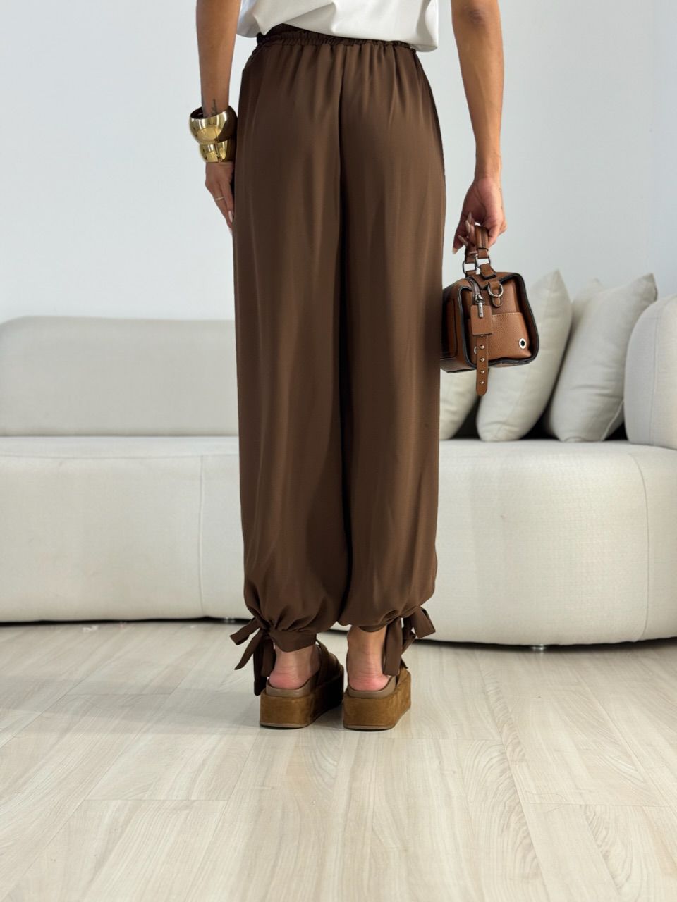 CALÇA CARLA ALADIM MARROM