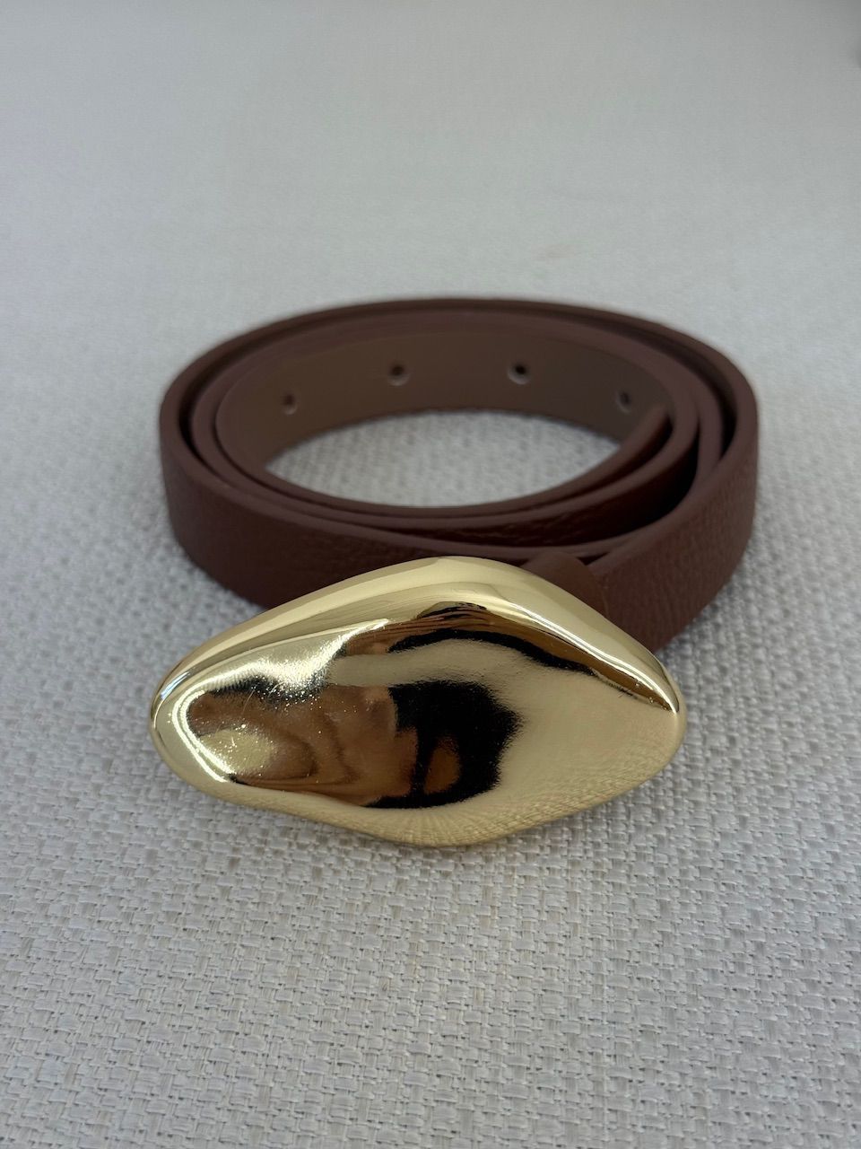 CINTO CAMILA FINO MARROM