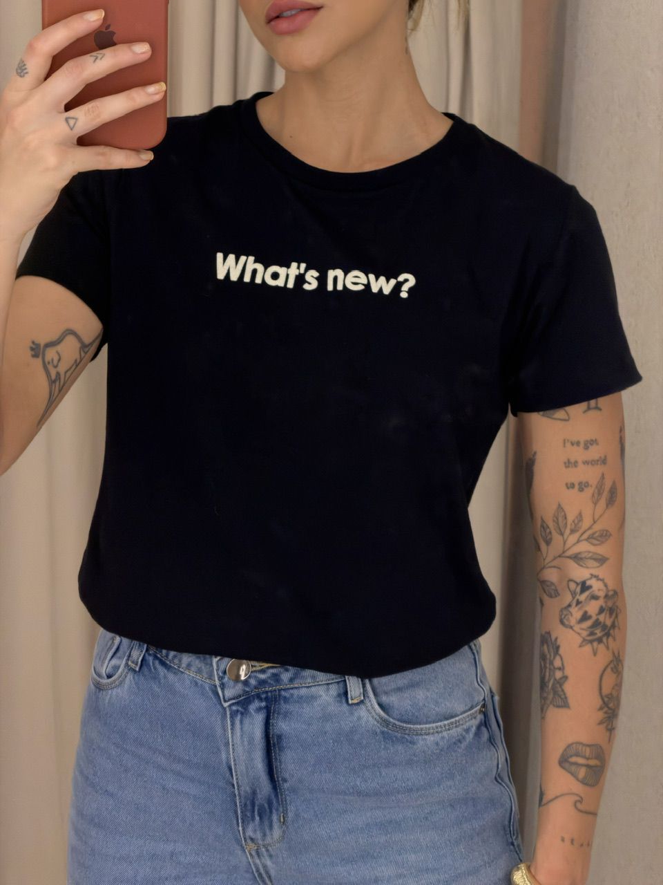 T-SHIRT LAILA BABY LOOK PRETA