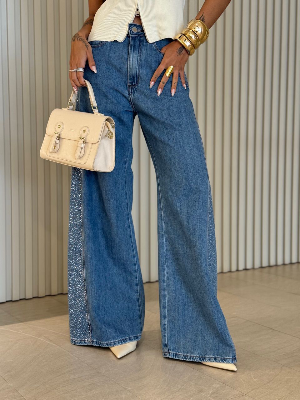 CALÇA MARI RECORTE JEANS MÉDIO - 0076280423 - CAROLLA FERRARO