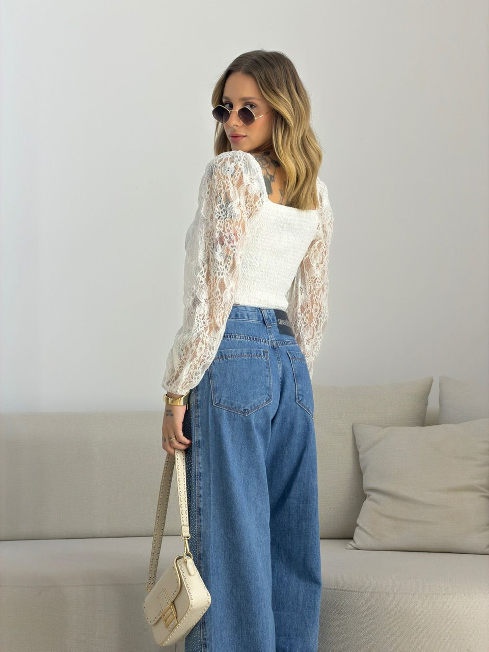 CROPPED KATE RENDA OFF