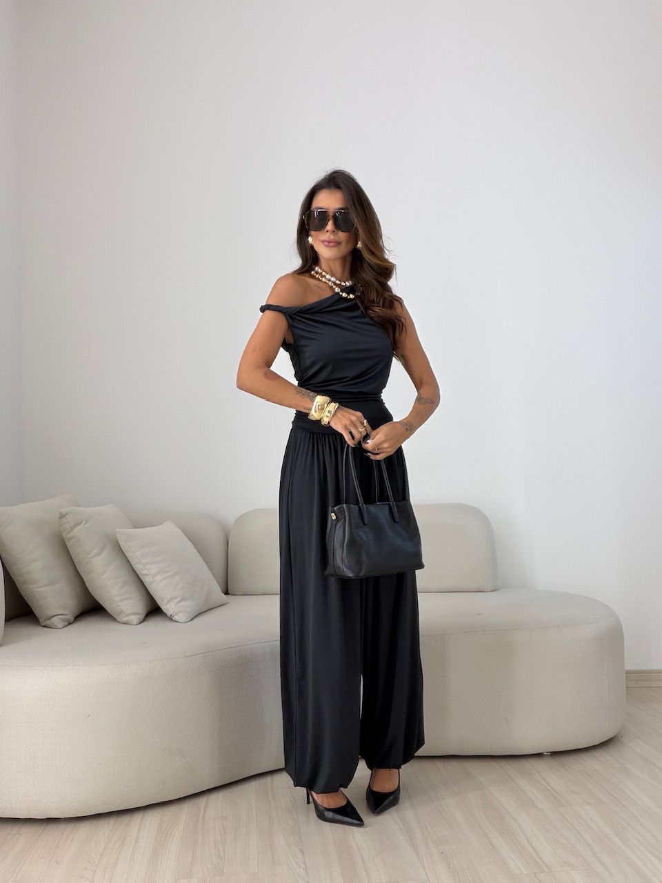 CALÇA DIANA DRAPEADA PRETA
