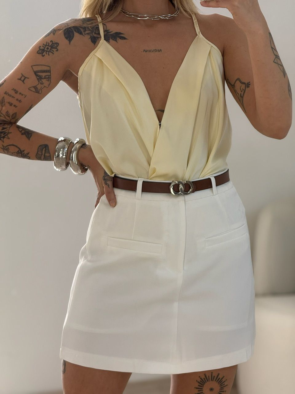 BODY VITORIA ALÇA YELLOW BUTTER