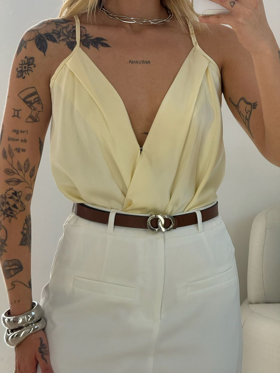 BODY VITORIA ALÇA YELLOW BUTTER