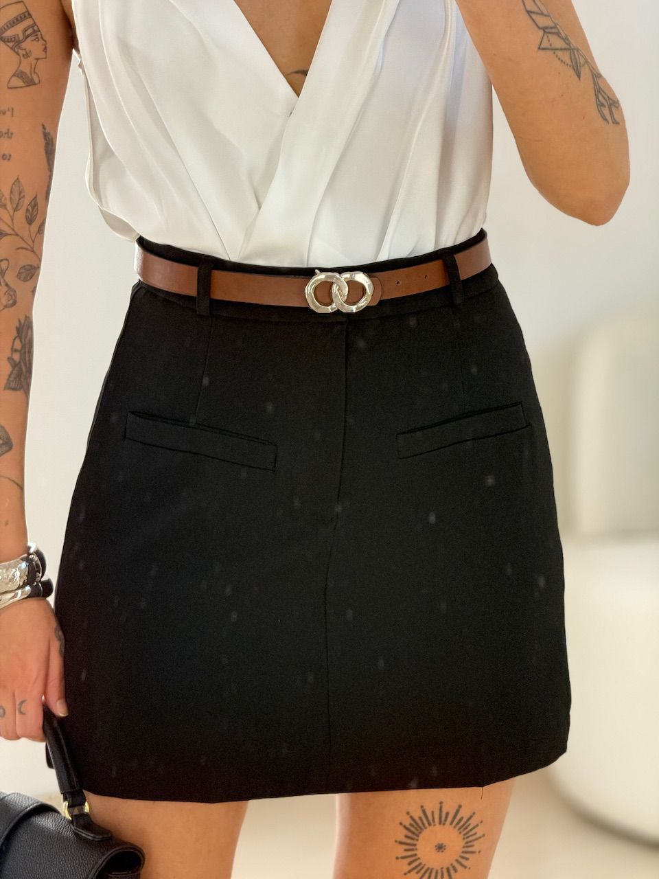 SAIA BETINA CINTO PRETO