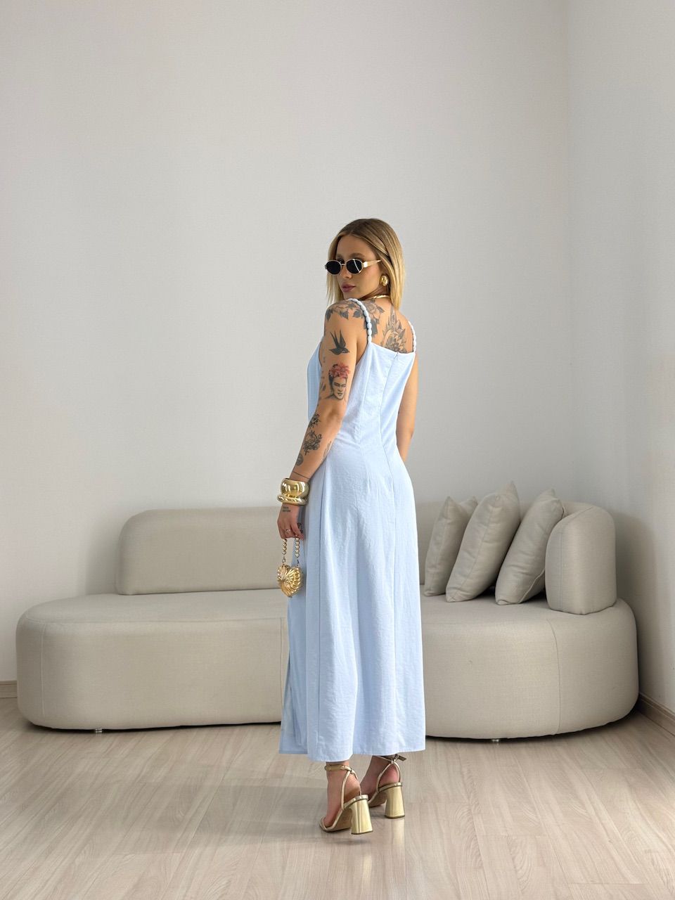VESTIDO MAISA FENDA BABY BLUE