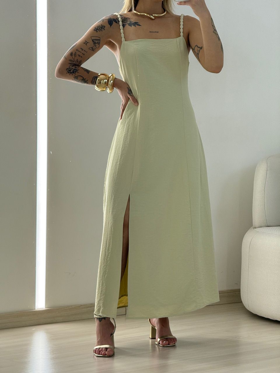VESTIDO MAISA FENDA BABY GREEN