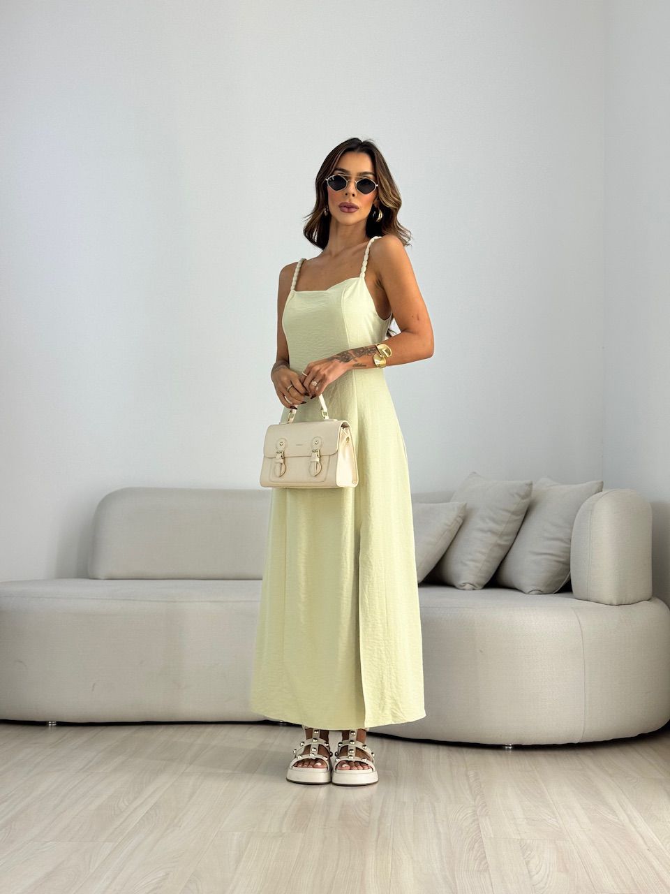 VESTIDO MAISA FENDA BABY GREEN - 0070410400 - CAROLLA FERRARO