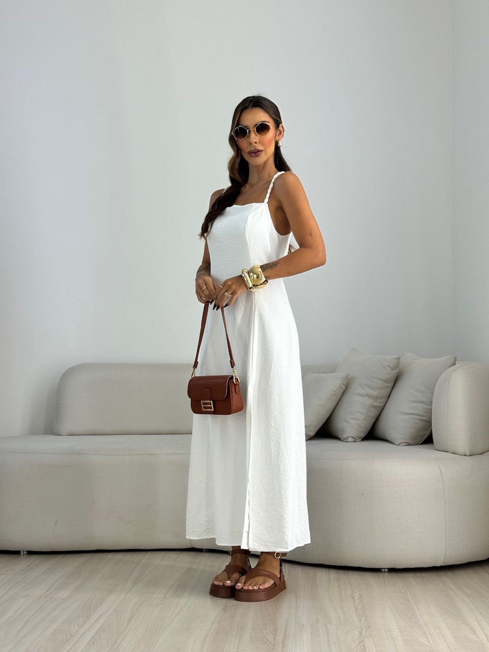 VESTIDO MAISA FENDA OFF - 0070410326 - CAROLLA FERRARO