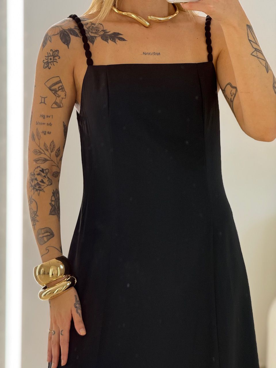 VESTIDO MAISA FENDA PRETO