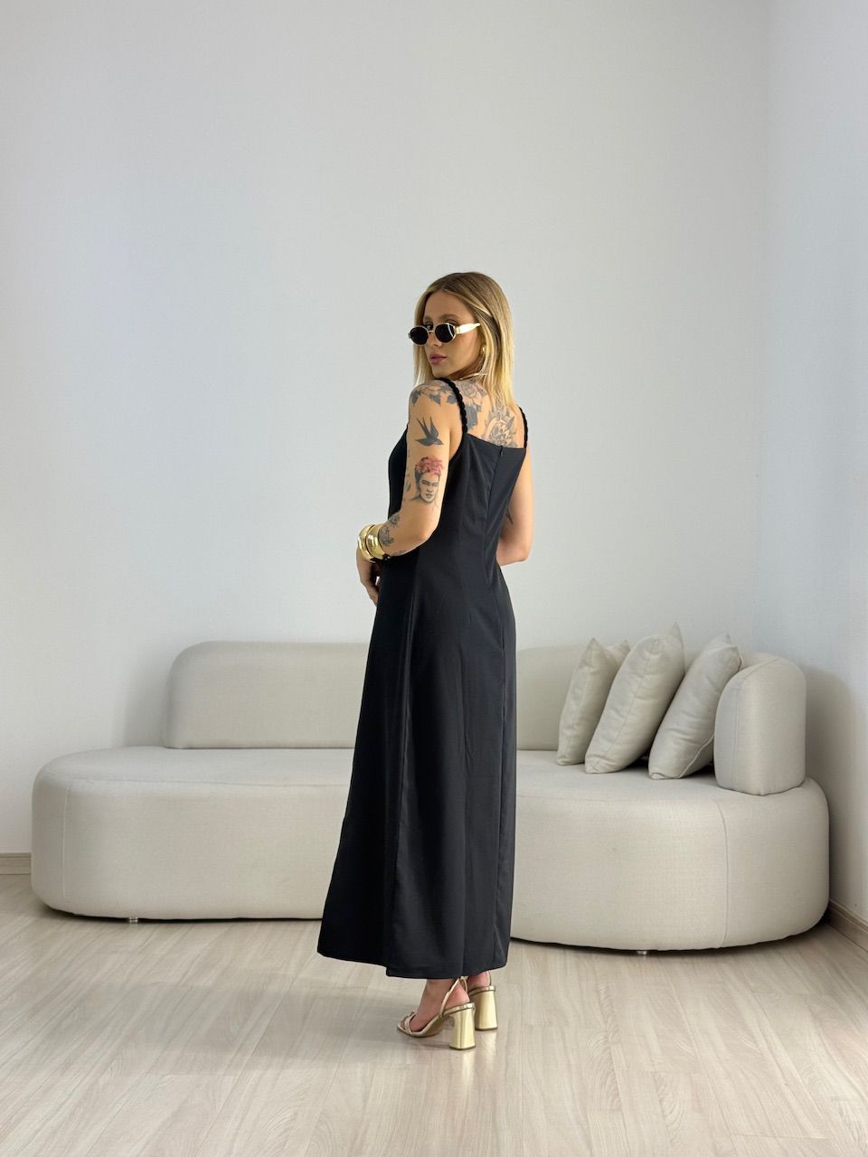 VESTIDO MAISA FENDA PRETO