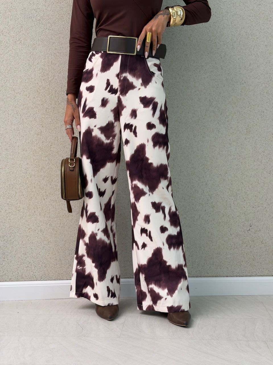 CALÇA MELINA VACA MARROM - 0076350054 - CAROLLA FERRARO