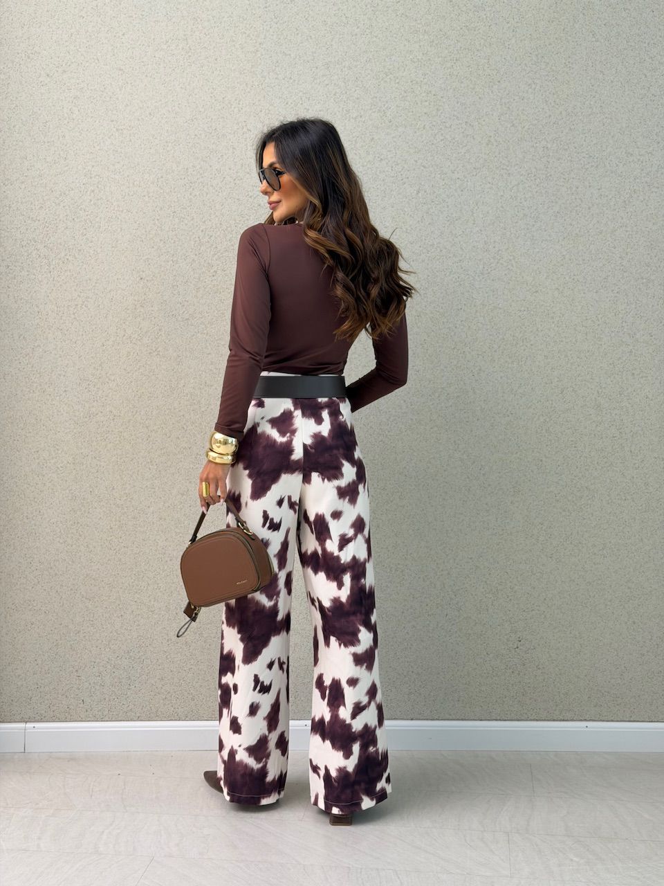 CALÇA MELINA VACA MARROM