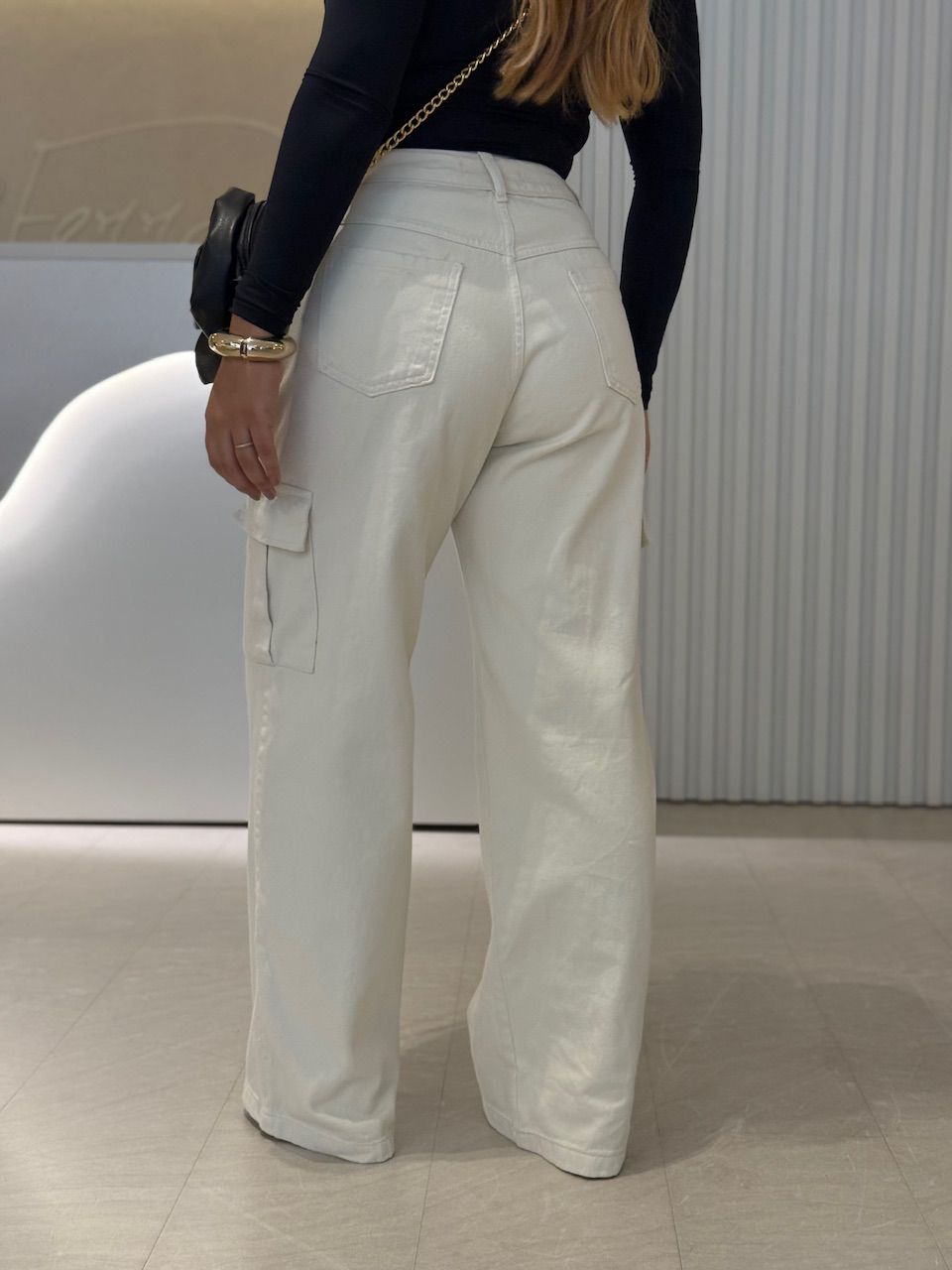 CALÇA BIANCA CARGO CRU