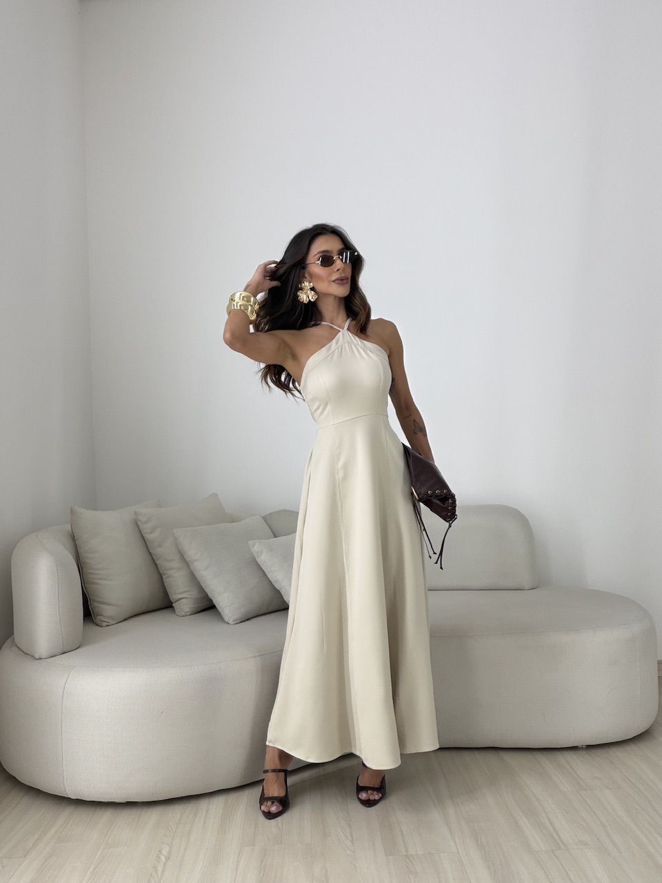 VESTIDO SOLANGE FRENTE ÚNICA AREIA - 0082100110 - CAROLLA FERRARO