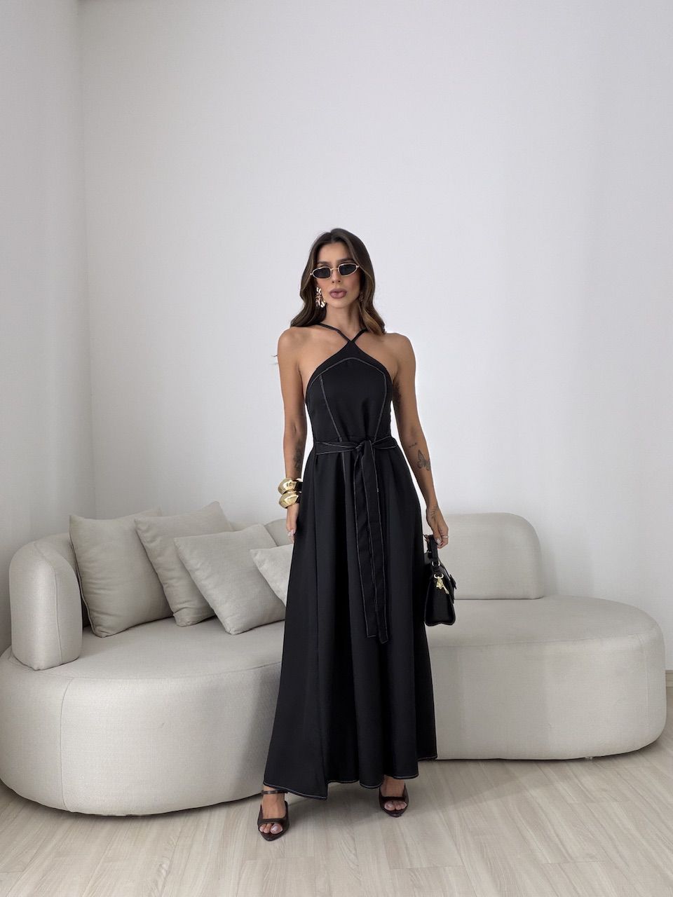 VESTIDO SOLANGE FRENTE ÚNICA PRETO - 0082100032 - CAROLLA FERRARO