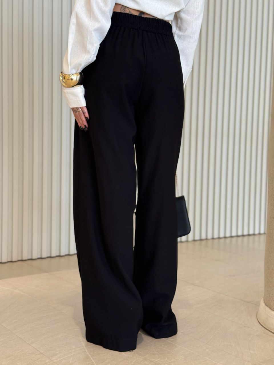 CALÇA REBECA PANTALONA Preta