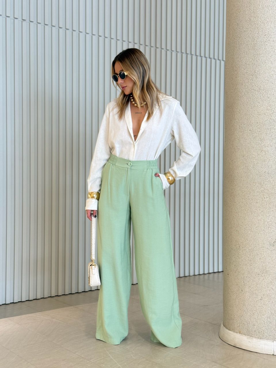 CALÇA REBECA PANTALONA VERDE.