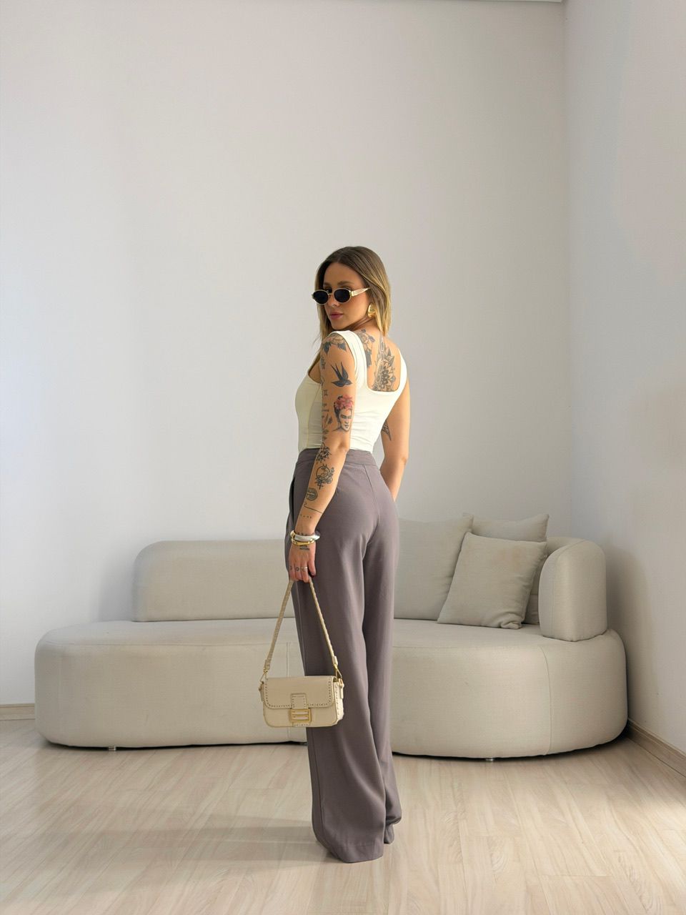 CALÇA PAOLA RETA CINZA