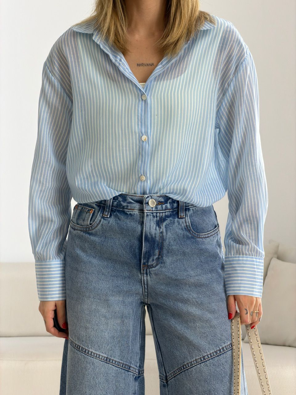 CAMISA KEILA LISTRAS AZUL - 0076390109 - CAROLLA FERRARO