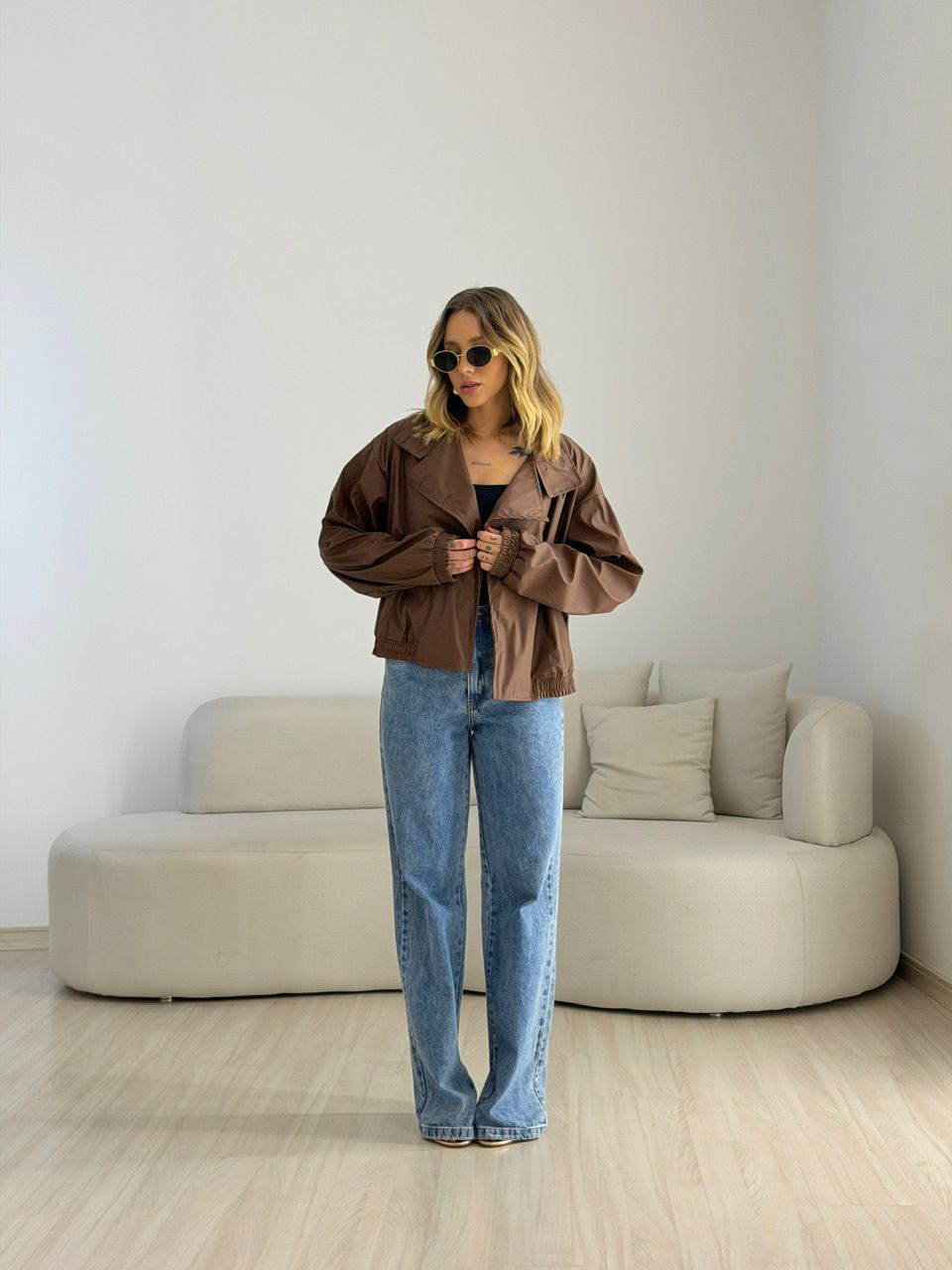 JAQUETA MARIANE COURO FAKE MARROM