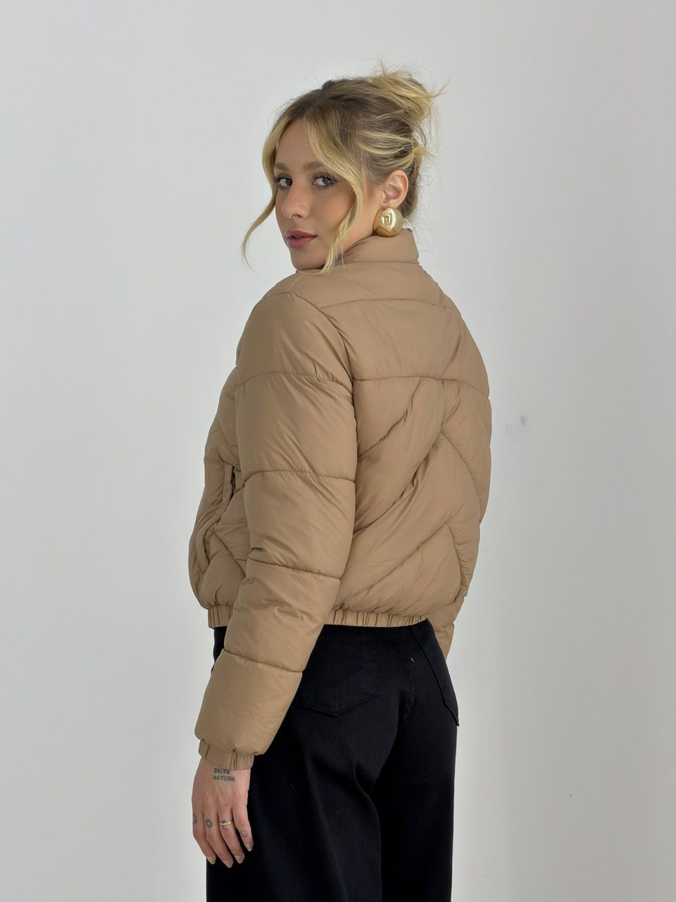 PUFFER RAISSA PELINHOS NUDE