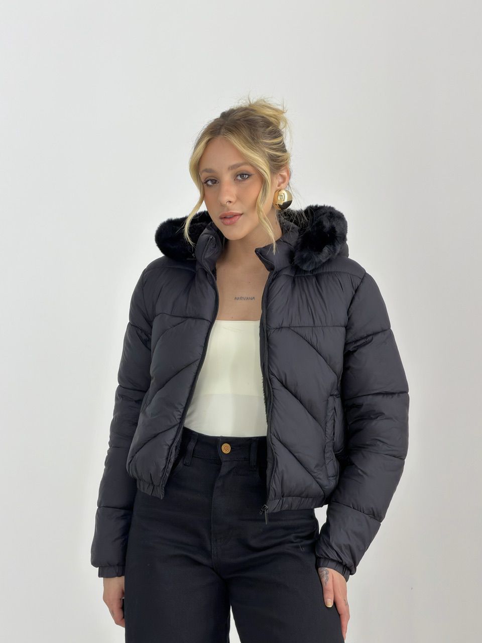 PUFFER RAISSA PELINHOS PRETA - 0078270033 - CAROLLA FERRARO
