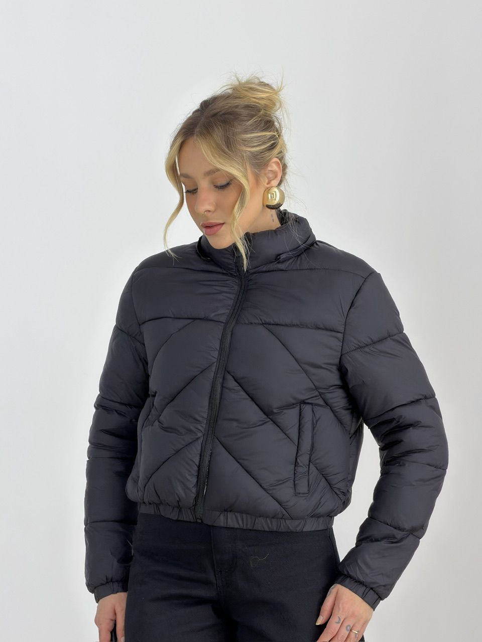 PUFFER RAISSA PELINHOS PRETA