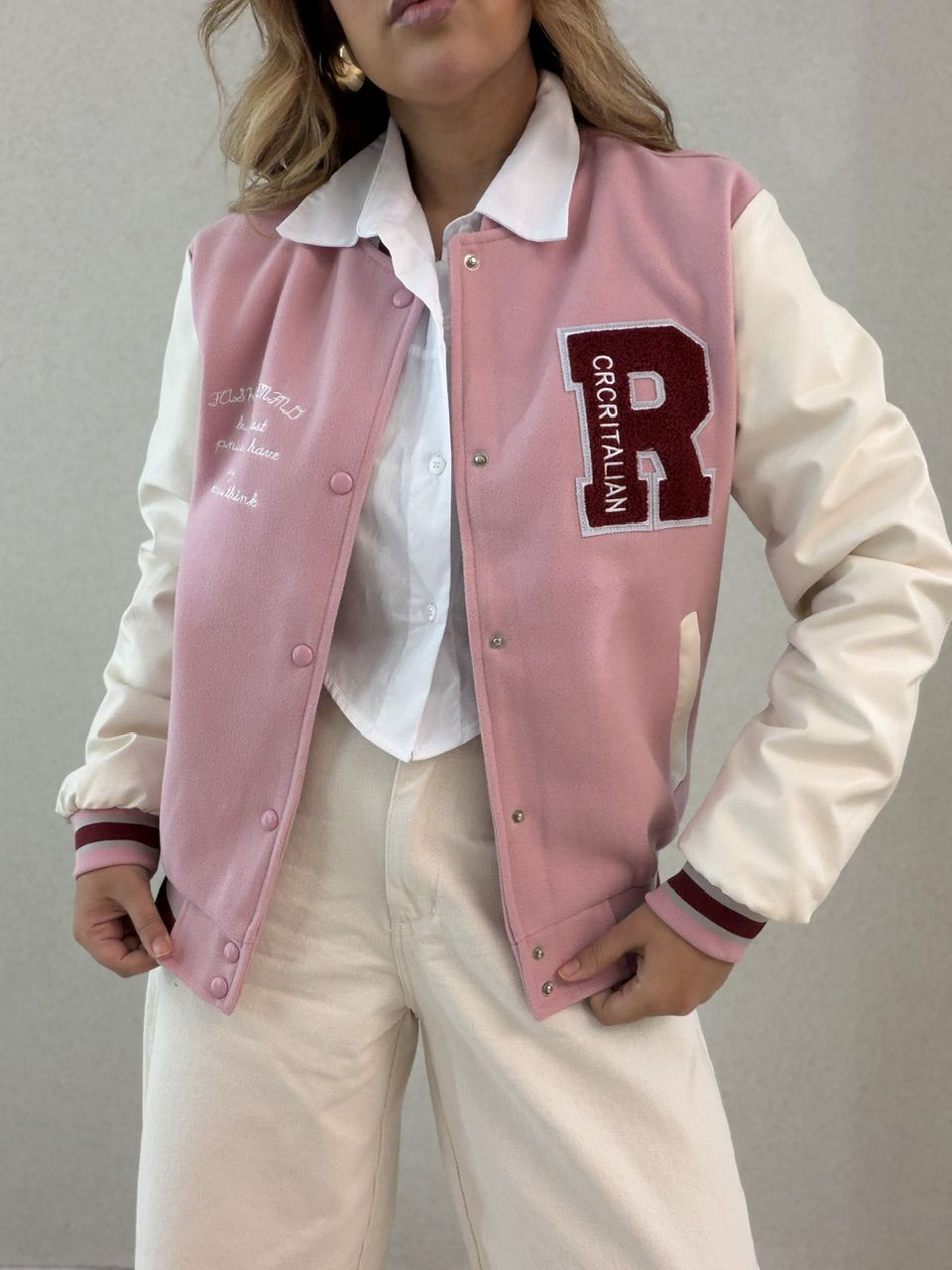 JAQUETA KAREN COLLEGE ROSA - 0079090031 - CAROLLA FERRARO
