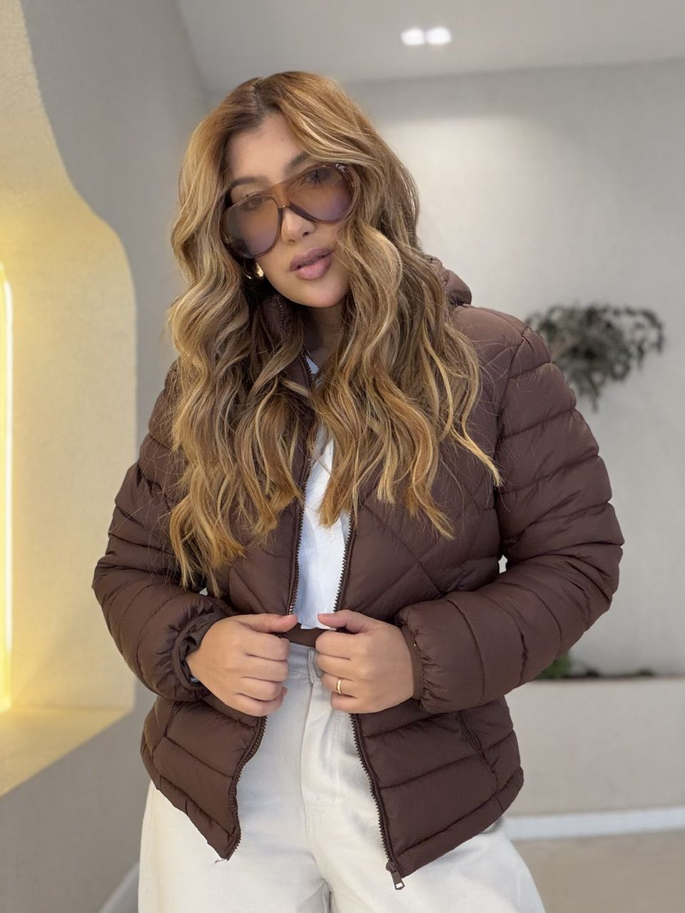 PUFFER ANGELA FORRADA CAFÉ - 0078930160 - CAROLLA FERRARO