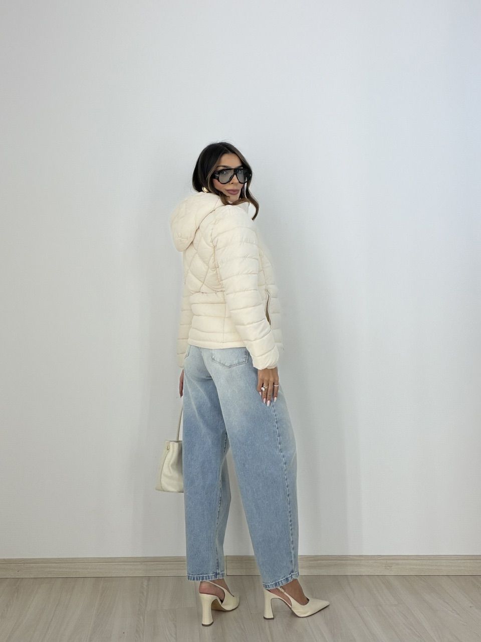 PUFFER ANGELA FORRADA MARFIM