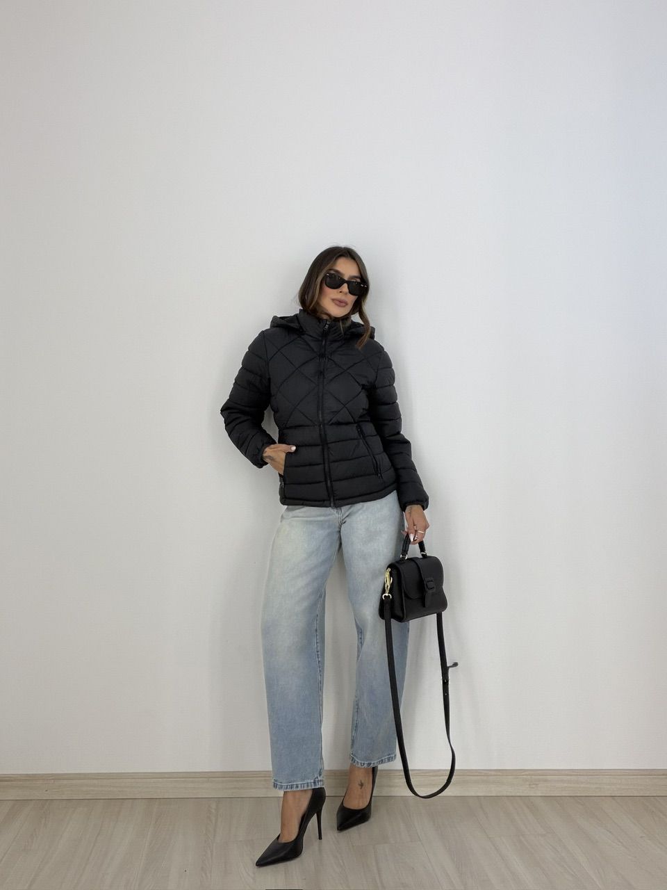 PUFFER ANGELA FORRADA PRETA