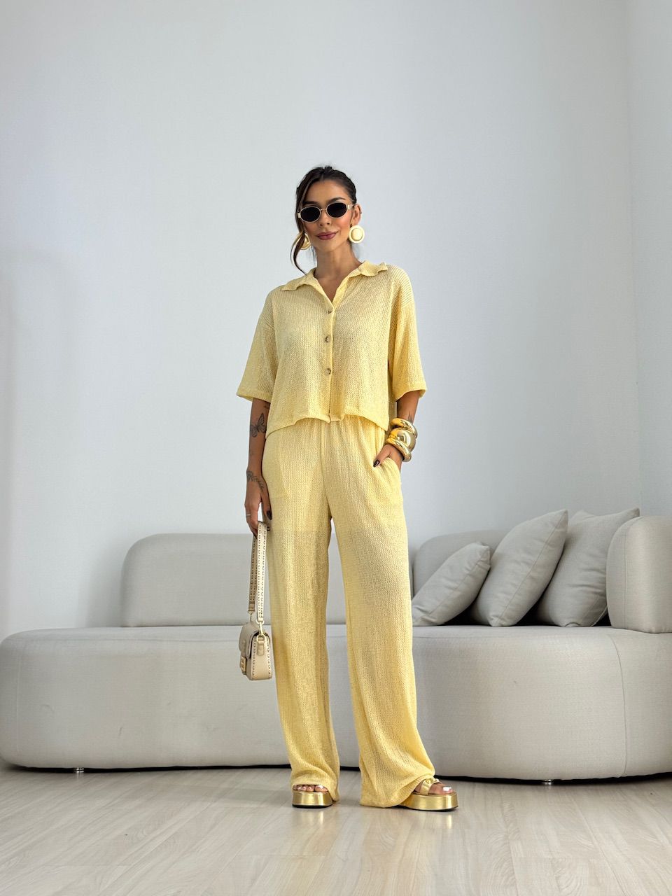 CONJUNTO NATÁLIA TEXTURIZADO YELLOW BUTTER - 00705... - CAROLLA FERRARO