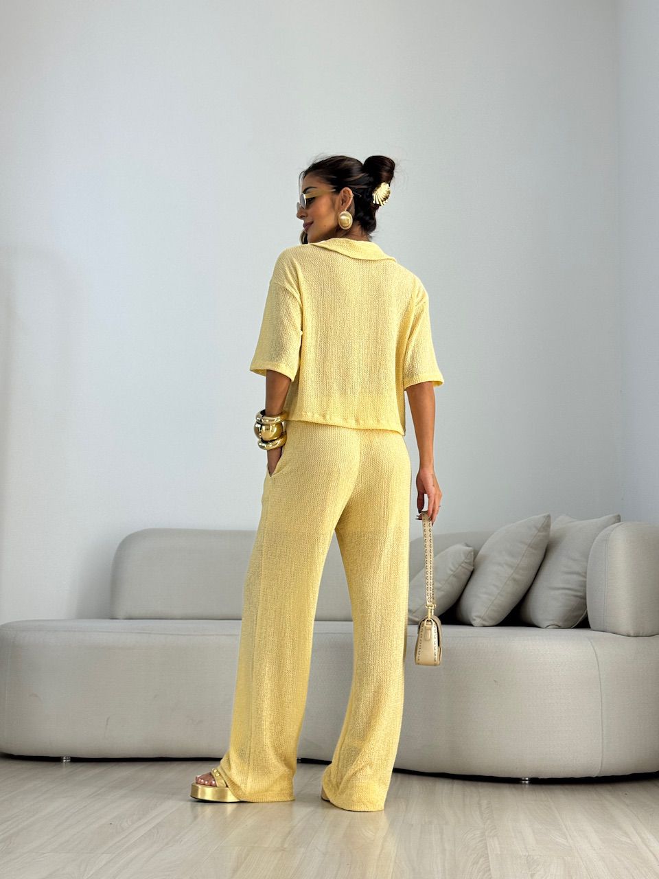 CONJUNTO NATÁLIA TEXTURIZADO YELLOW BUTTER