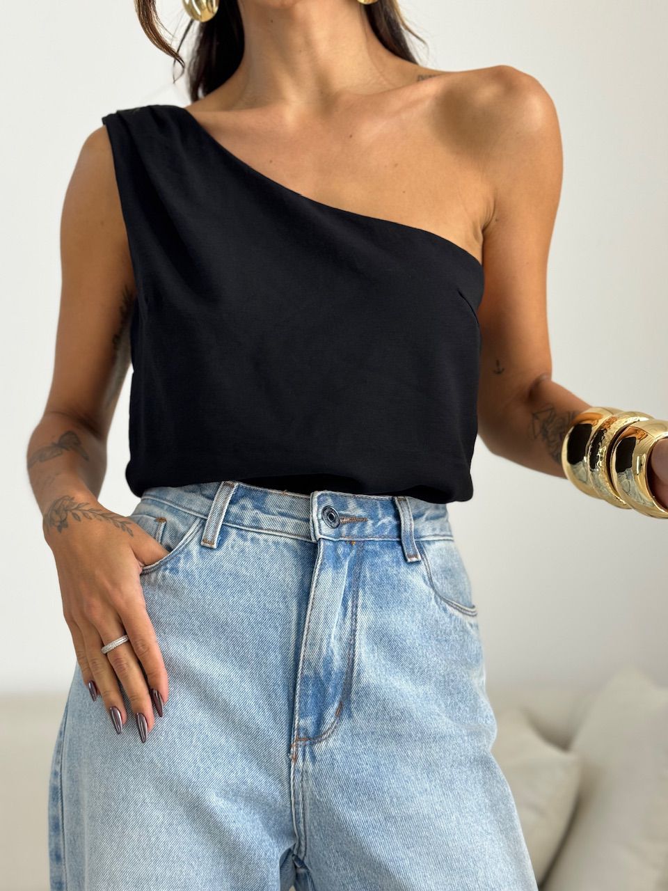 BLUSA NATY NULA MANGA PRETA