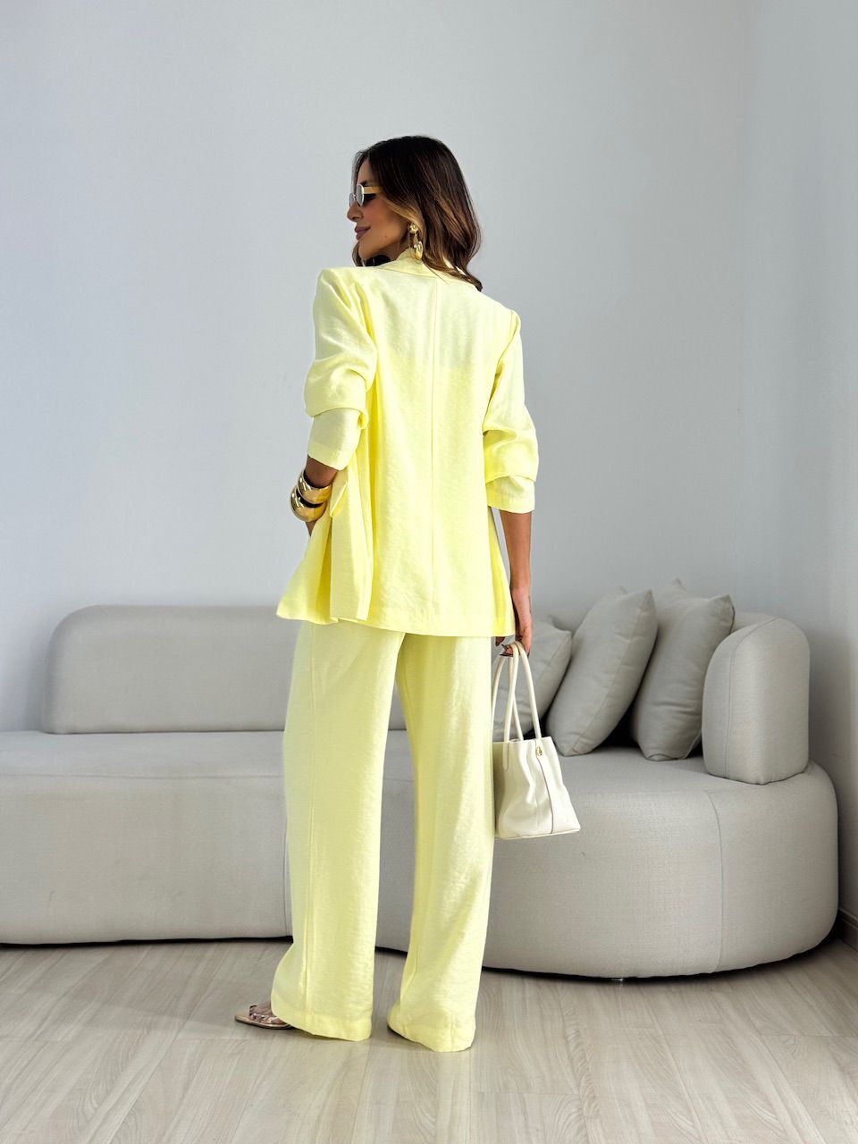 CONJUNTO SIMONE BLAZER CALÇA YELLOW BUTTER