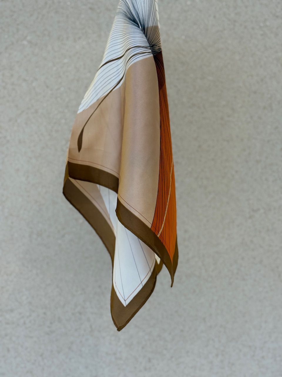 LENÇO BEATRIZ CARAMELO