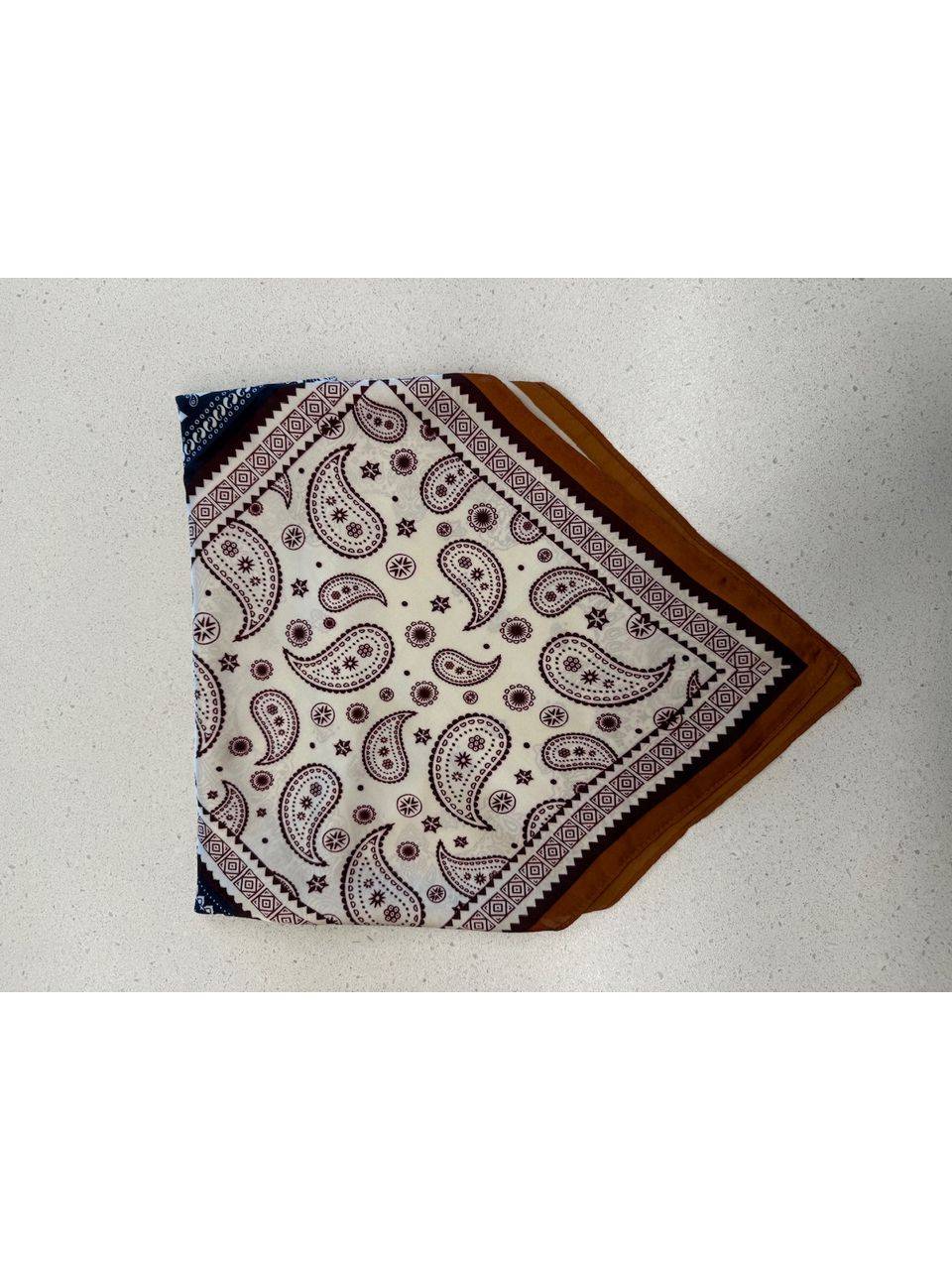 LENÇO CINTIA CARAMELO