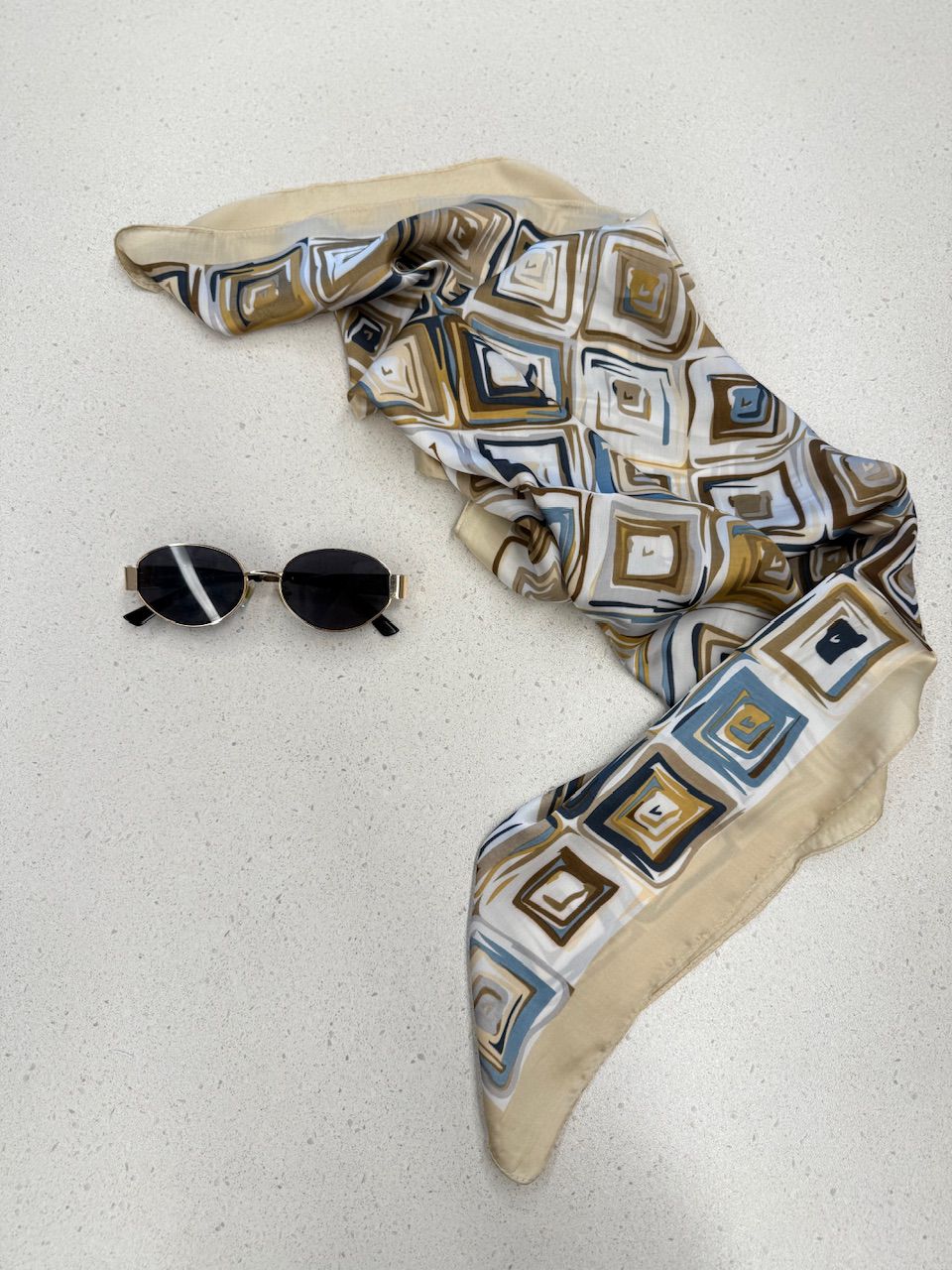 LENÇO MARIA MARFIM - 0073020056 - CAROLLA FERRARO