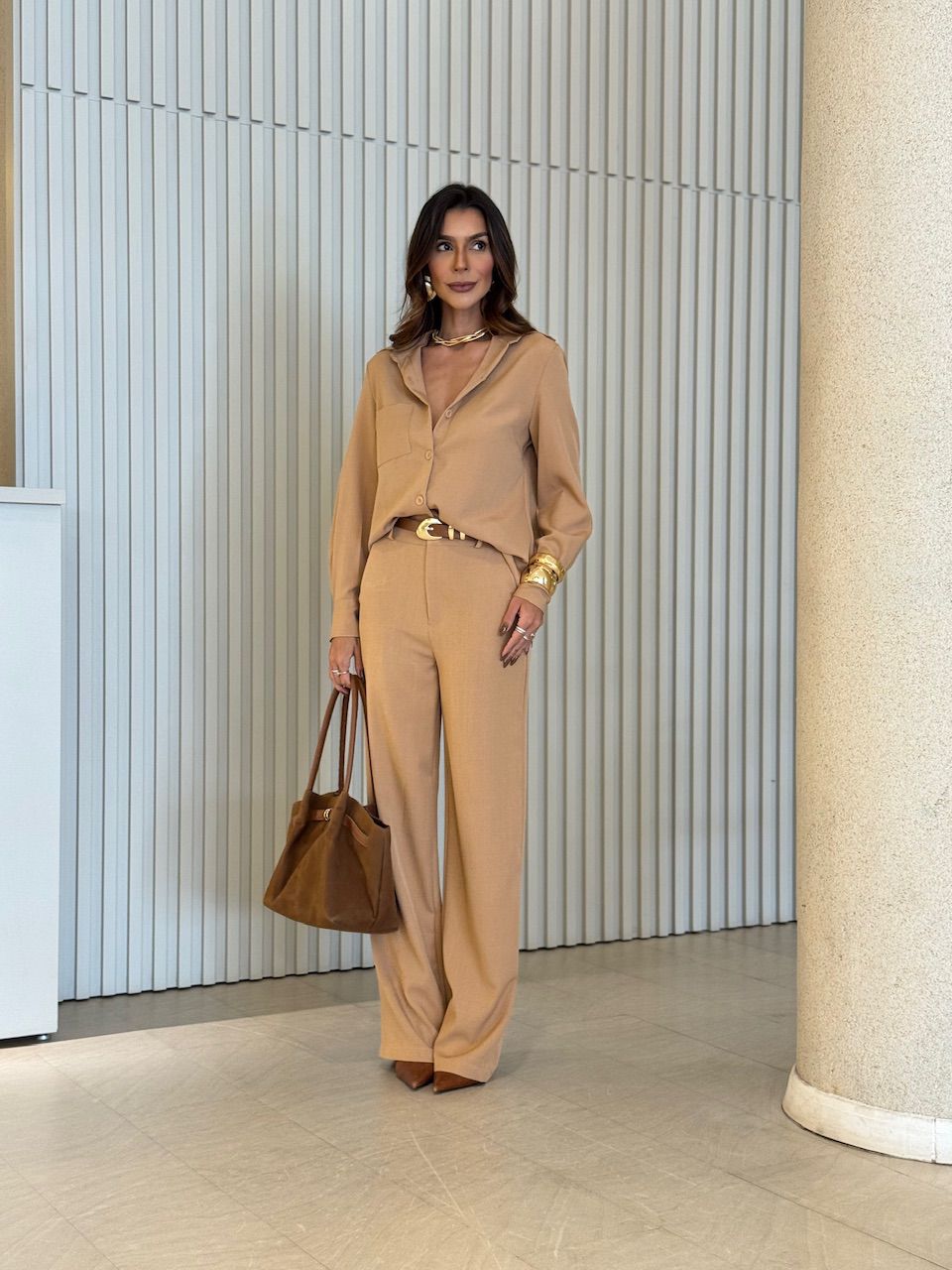 CONJUNTO ISIS CAMISA CALÇA NUDE