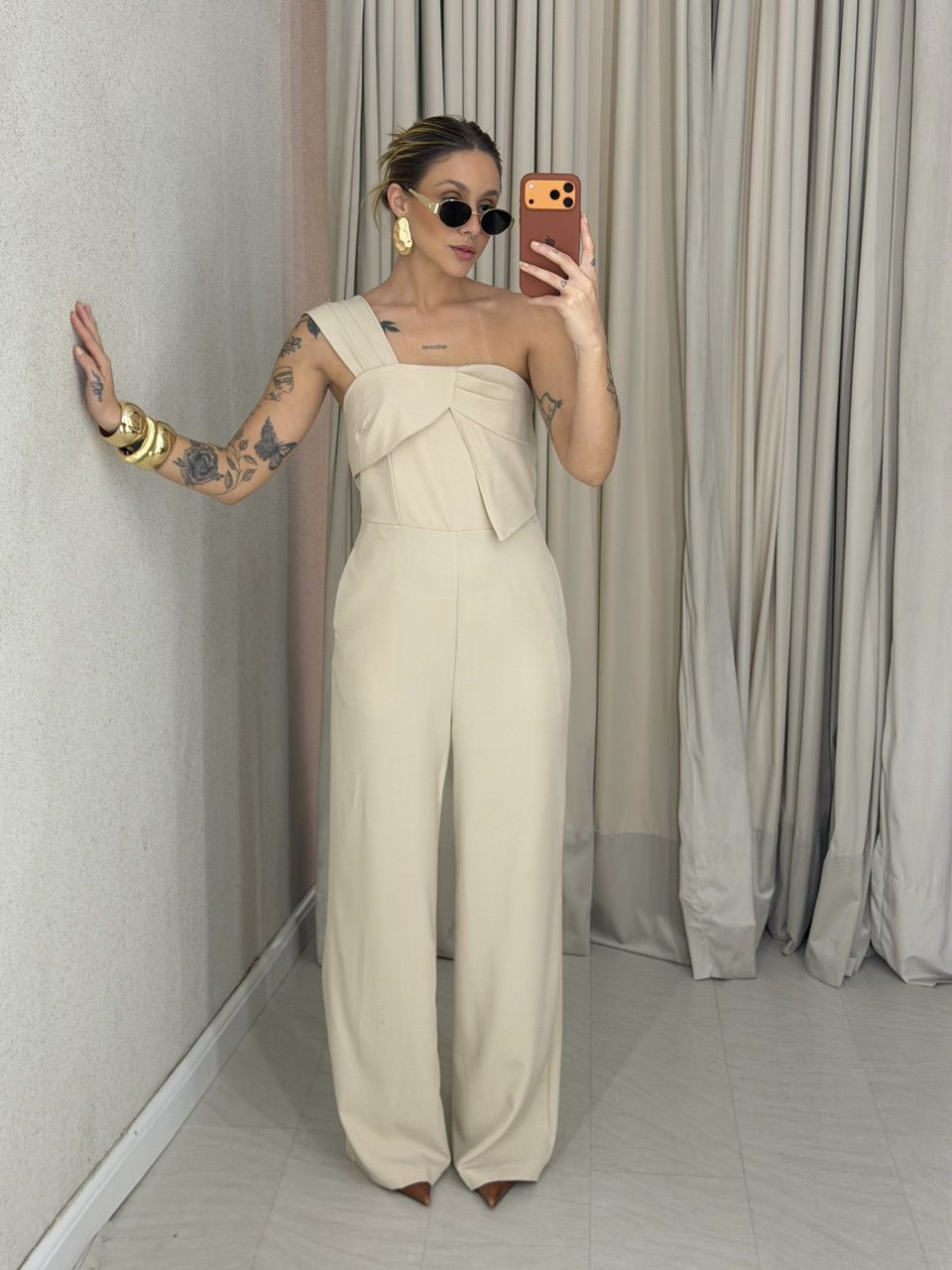 MACACÃO MELISSA NULA MANGA AREIA