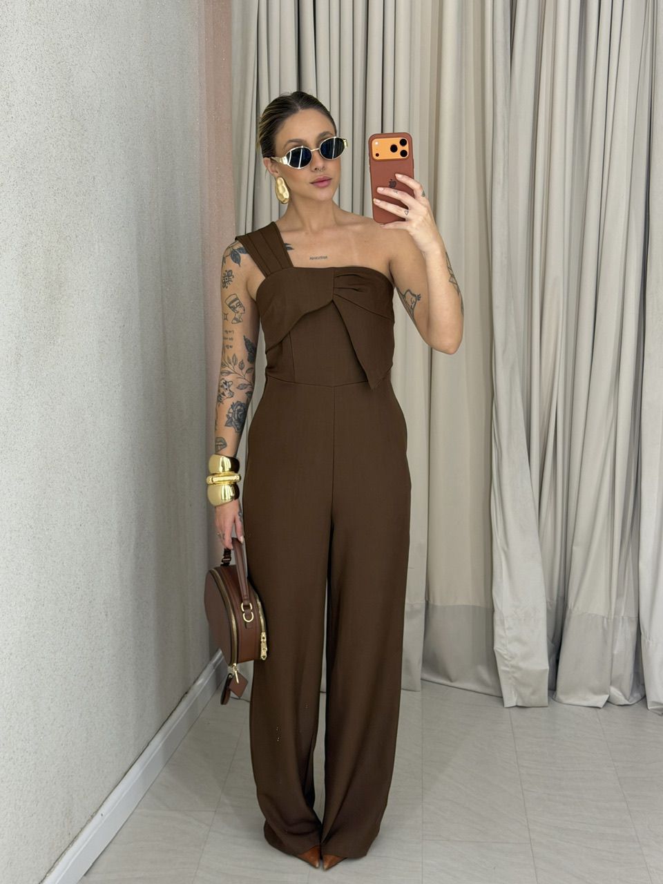 MACACÃO MELISSA NULA MANGA MARROM - 0075150054 - CAROLLA FERRARO