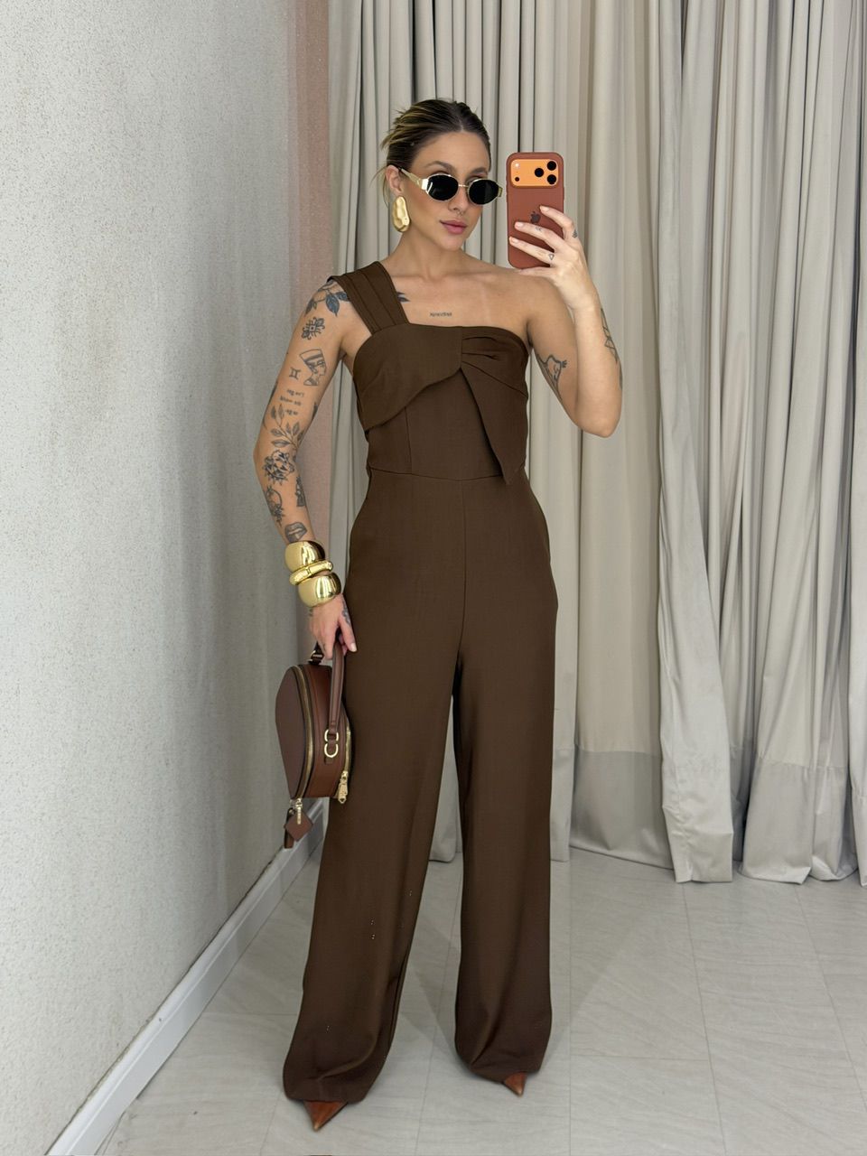 MACACÃO MELISSA NULA MANGA MARROM