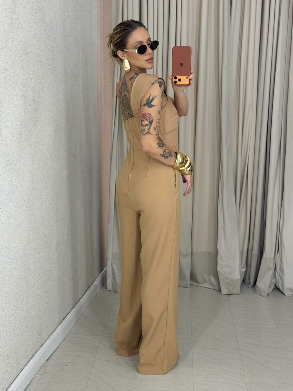 MACACÃO MELISSA NULA MANGA NUDE